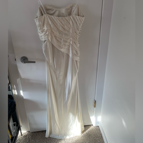 A•B•S by Allen Schwartz Strapless Gown - Picture 4 of 9